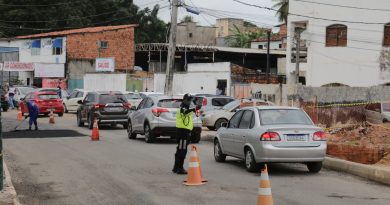 LFTV - Lauro de Freitas: Avenida Beira Rio torna-se mão dupla temporária