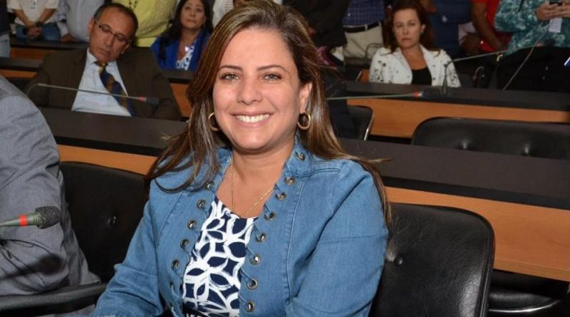 LFTV - Deputada Mirela Macedo solicita requalificação da Estrada do coco