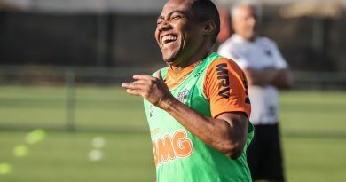 Esporte: Bahia anuncia contratação do meia Elias, ex-Corinthians
