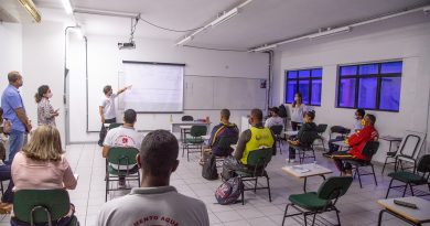 Lauro de Freitas: Prefeitura inicia curso de Capacitação em salvamento aquático para salva-vidas