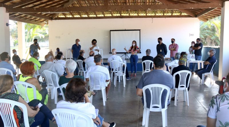 Lauro de Freitas: Embasa apresenta projeto da obra de esgotamento sanitário para moradores de Vilas do Atlântico