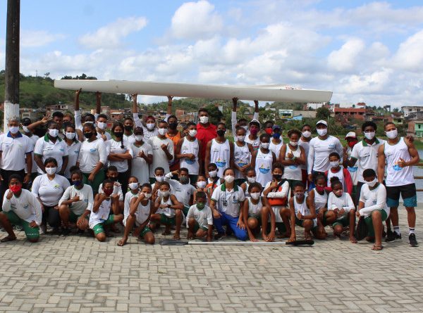 Esporte: Alunos de projeto Remando no Litoral Sul participam de campeonato brasileiro de canoagem, em Brasília