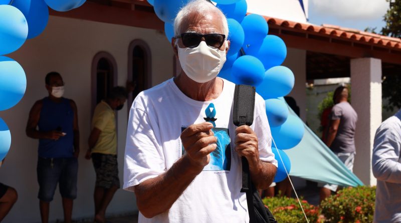 Mais de 80 homens que foram à unidade puderam realizar o exame e assistiram a uma palestra sobre a importância da detecção precoce da doença