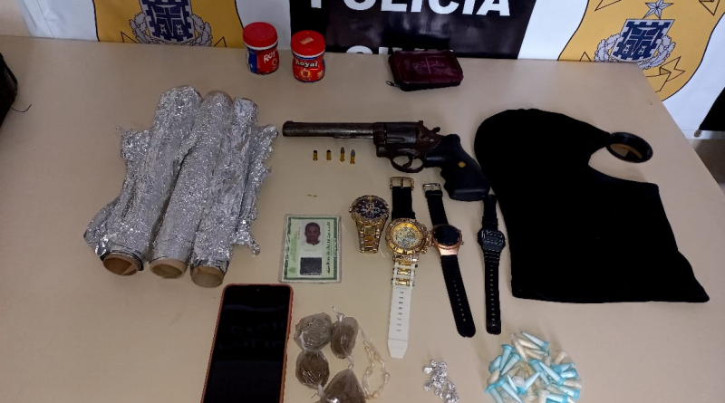 Drogas e armas são apreendidas em São Francisco do Conde