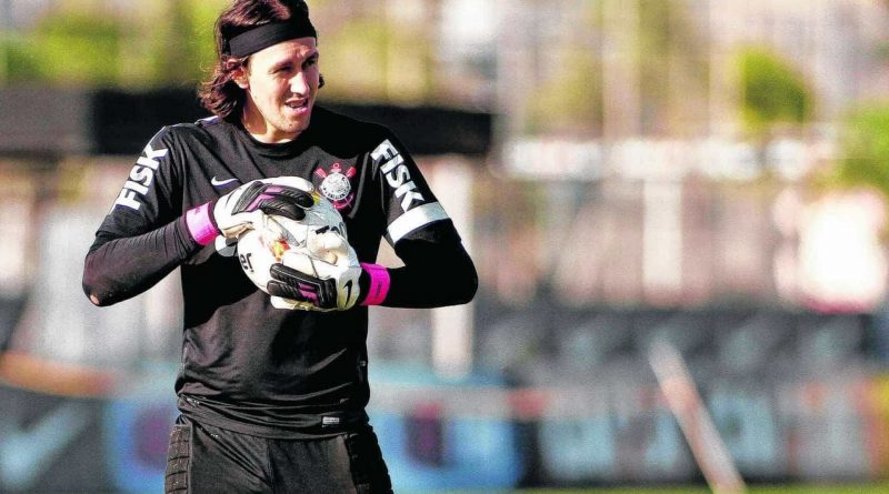 Dia 26 de abril é celebrado o Dia do Goleiro, o único integrante do time que pode jogar com as mãos e joga na defesa!