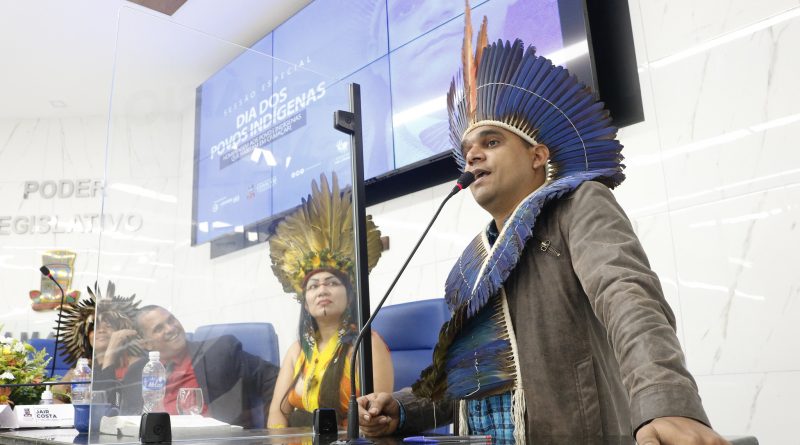 A Sessão Especial foi aberta pelo presidente da Casa, vereador Júnior Borges (União), que definiu o momento como um convite à reflexão dos valores e da importância da contribuição indígena para a construção do território de Camaçari, em especial.A Sessão Especial foi aberta pelo presidente da Casa, vereador Júnior Borges (União), que definiu o momento como um convite à reflexão dos valores e da importância da contribuição indígena para a construção do território de Camaçari, em especial.