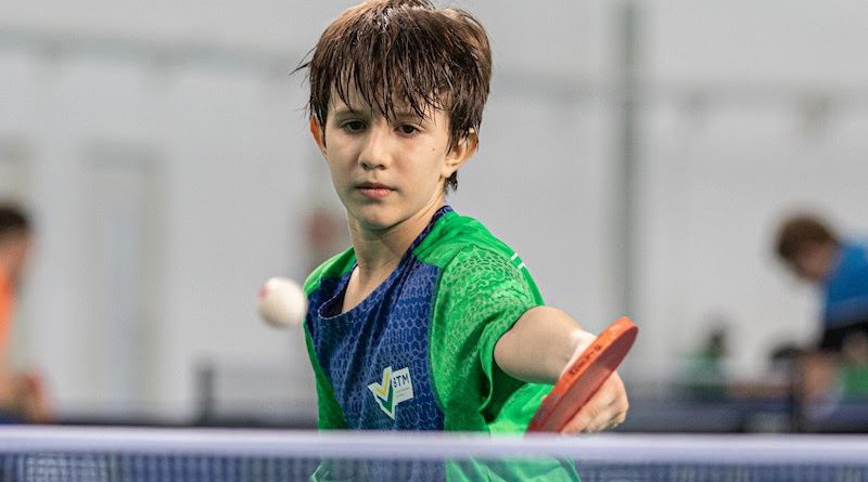 Um novo diamante já começou a escrever a sua história no tênis de mesa brasileiro. Flávio Coelho, de apenas 11 anos de idade.