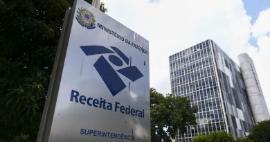 A remuneração é a partir de R$ 11 mil, para o cargo de analista, e de R$ 21 mil, para o cargo de auditor.