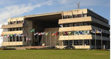 Uma sessão extraordinária foi convocada pelo presidente da Assembleia Legislativa da Bahia (Alba), deputado Adolfo Menezes (PSD), para esta sexta-feira (26).