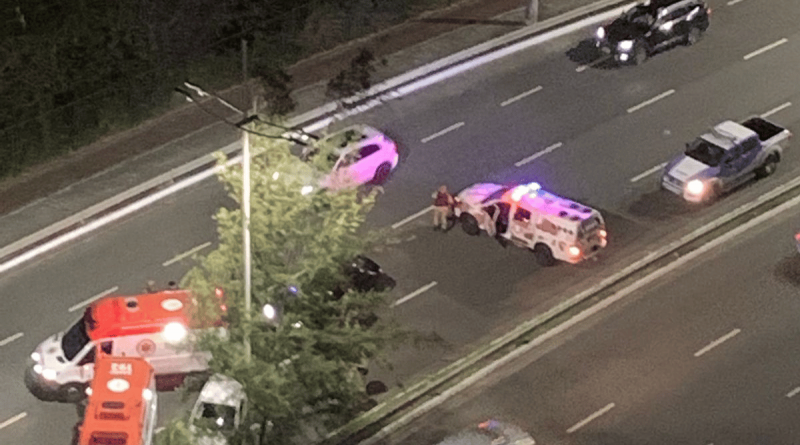 Um motorista por aplicativo foi baleado na noite de domingo (14), em um trecho da Avenida Pinto de Aguiar, no bairro de Patamares, em Salvador.