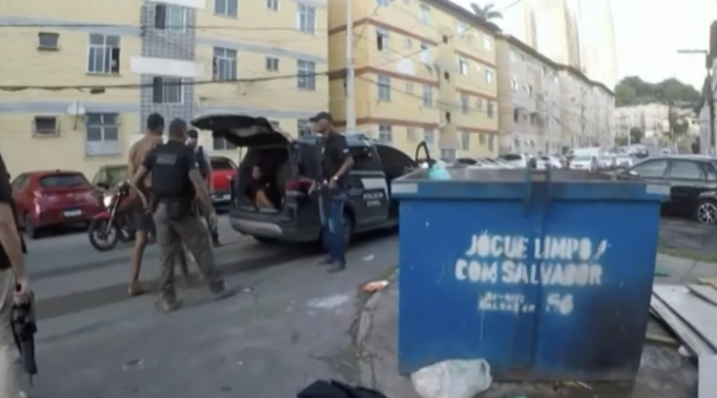 Salvador: Adolescente morre e dois homens são presos em operação policial