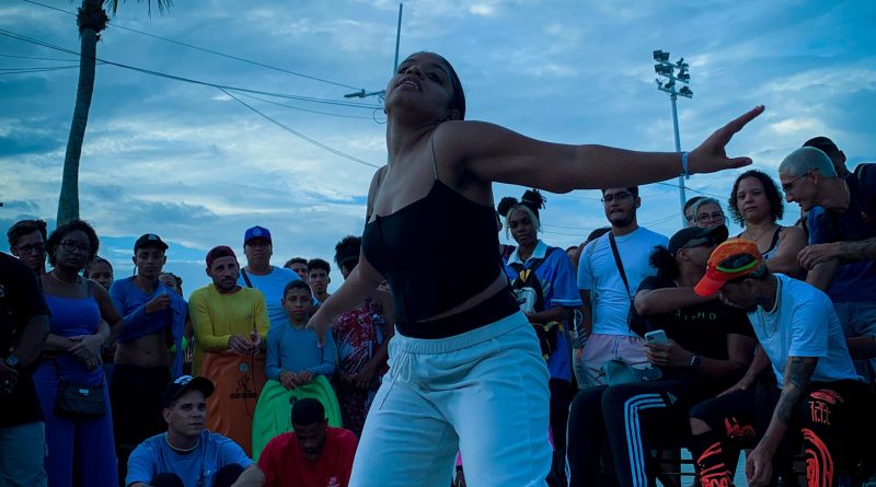 Escola de Dança da UFBA abre inscrições para Cursos Livres de Extensão 2026.1