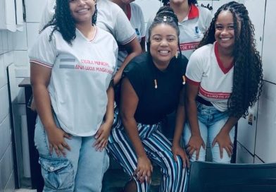 Estudantes da rede municipal de Lauro de Freitas ficam em destaque na OBERERI