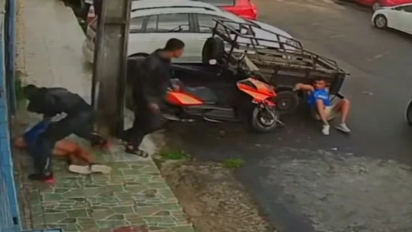 Foliões são agredidos por mototaxistas após discussão sobre corrida em Salvador