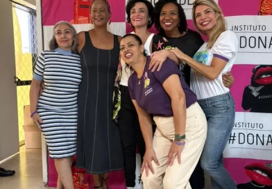 Fundação Casas Bahia e Instituto Dona de Si oferecem 300 vagas gratuitas de capacitação para mulheres em Salvador