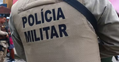 Atendente de lanchonete sofre agressões e ataques de racismo em Lauro de Freitas (BA)