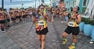 Corrida Etílica reúne 500 pessoas na orla da Barra