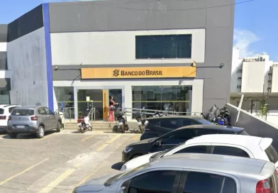Empresários são baleados durante assalto após saída de banco em Lauro de Freitas