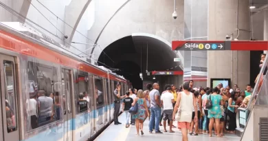 Homem é preso após ser acusado de importunação sexual dentro do metrô de Salvador