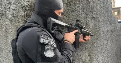 Policial militar investigado por sequestros e extorsões é preso em Lauro de Freitas